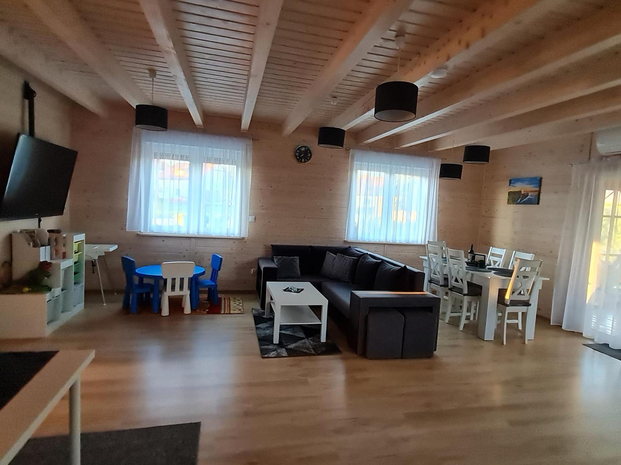 Sloneczny Zakatek Villa Lubrza  Exteriör bild