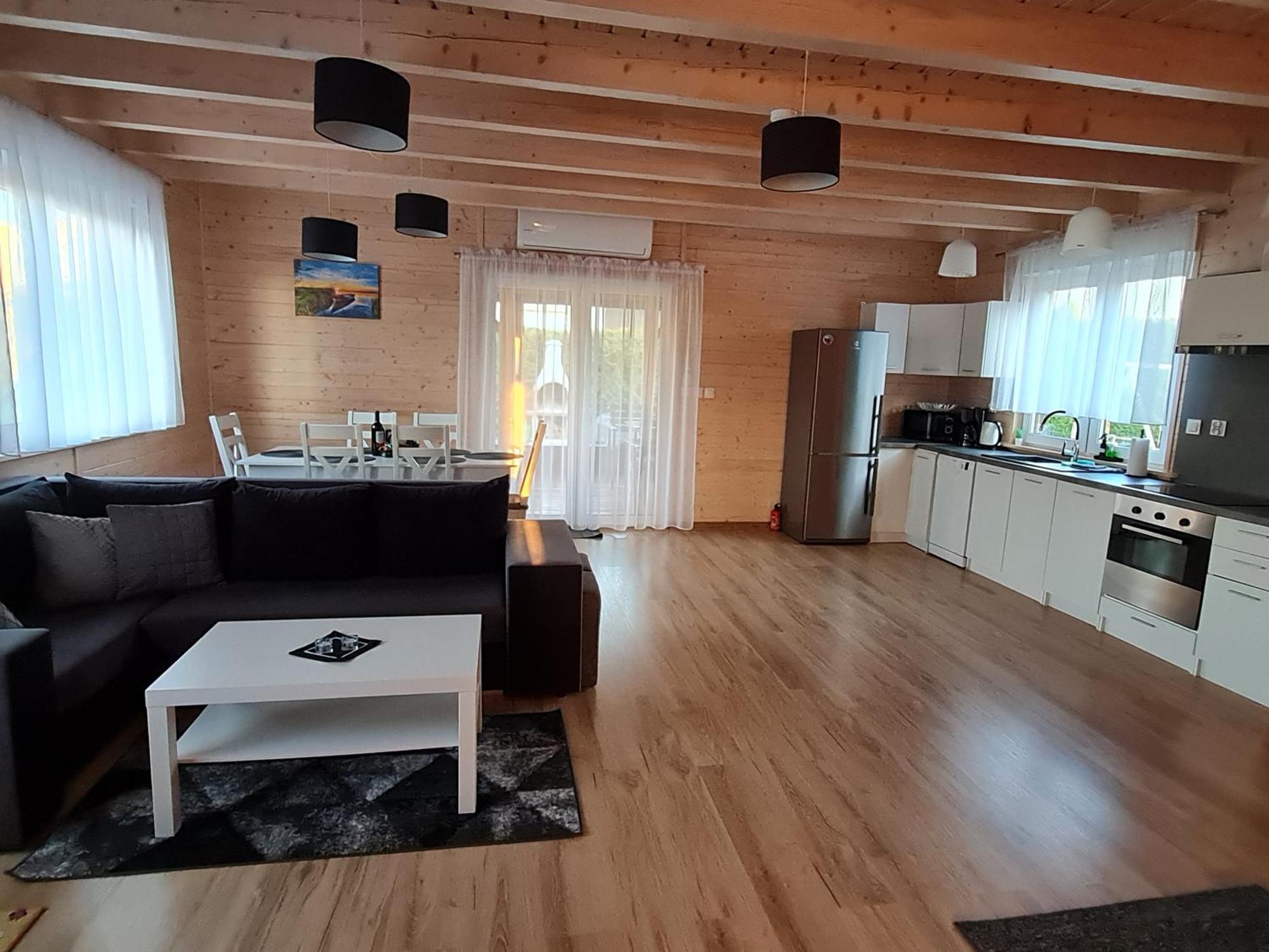 Sloneczny Zakatek Villa Lubrza  Exteriör bild